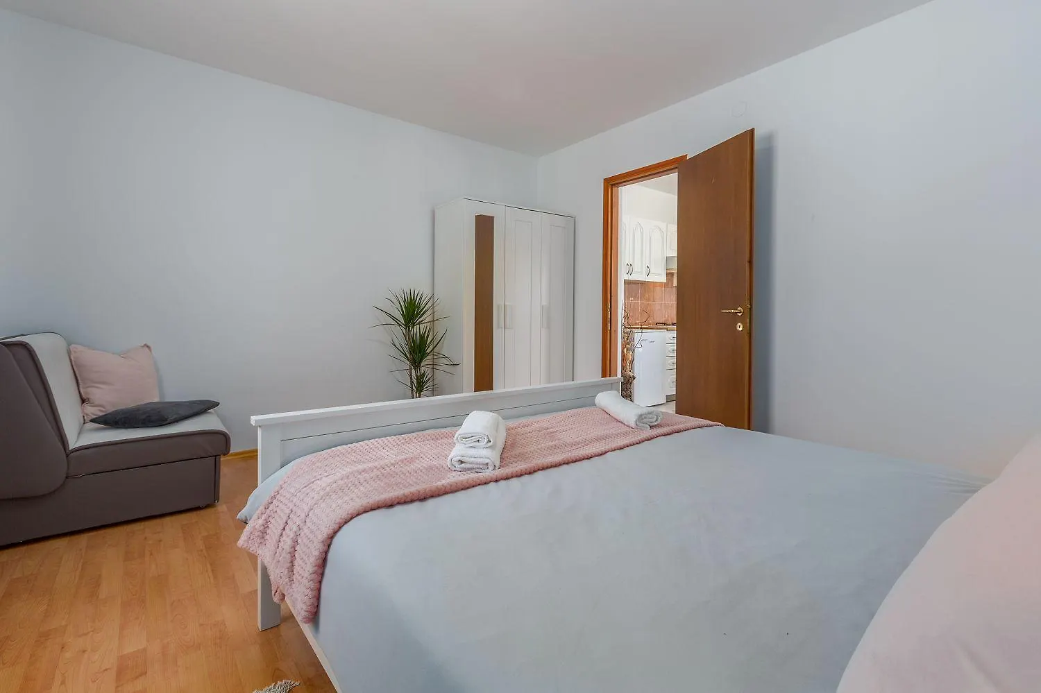Charmantes Anwesen Mit Privatpool, Grossem Garten, Tischtennis, Badmintonplatz, Bbq, Outdoor-Kueche Tinjan 0*,  Chorvatsko